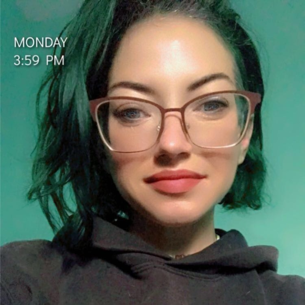 Meet your Posher, Gabriella